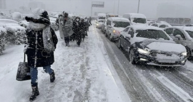 İstanbul'a ilk kar yağışı için tarih verildi