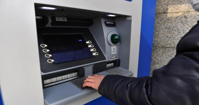 ATM'de akılalmaz dolandırıcılık