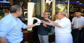 Tayvan Büyükelçisi Mado’da dondurma şovu yaptı