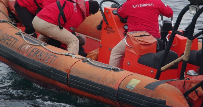  Üsküdar'da denizden erkek cesedi çıktı