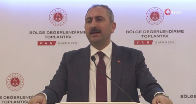  Bakan Gül: 'ABD'nin kararı yok hükmündedir'