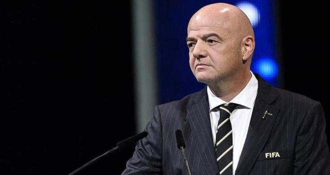 Infantino yeniden FIFA başkanlığına seçildi