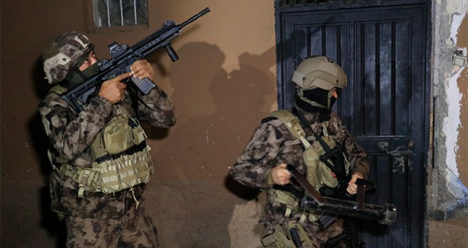 Adana'da PKK/KCK operasyonu: 30 gözaltı kararı