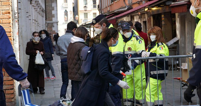 İtalya'da son 24 saatte 333 kişi öldü, can kaybı 26 bin 977'ye ulaştı