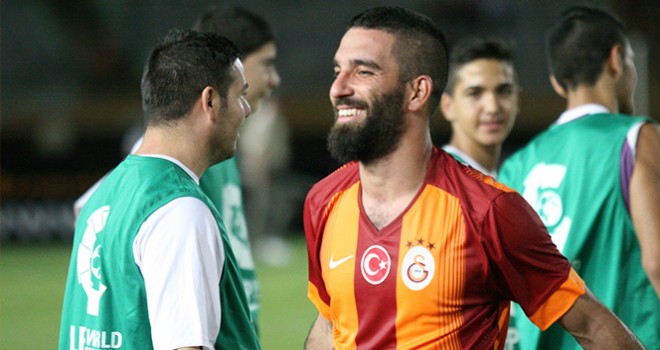  Arda Turan gün sayıyor