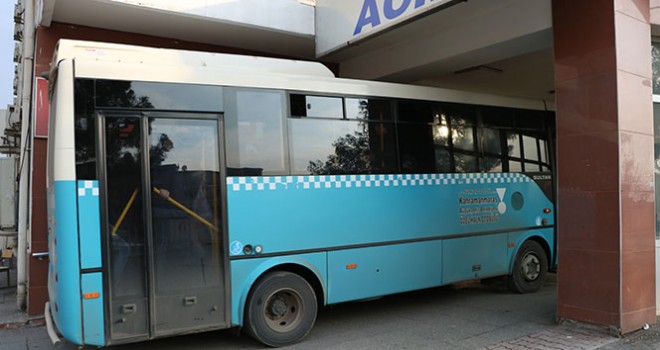 Ambulans değil halk otobüsü