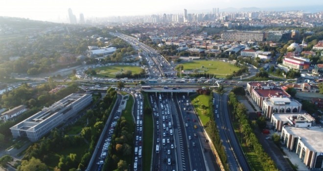 İstanbul'da okul trafiği yoğunluğu!