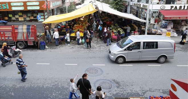 İstanbul'da çocuklar market ve pazar yerlerine alınmayacak