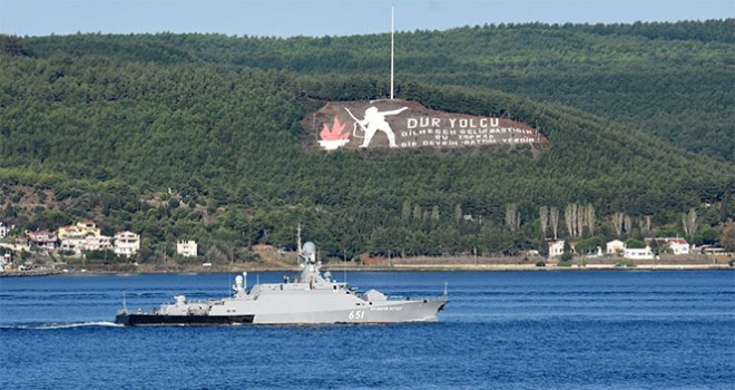 Rus savaş gemileri, Çanakkale Boğazından geçti