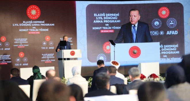 Cumhurbaşkanı Erdoğan: “Elazığ'da 8 bin ailemizi yeni evlerine kavuşturmuş oluyoruz”