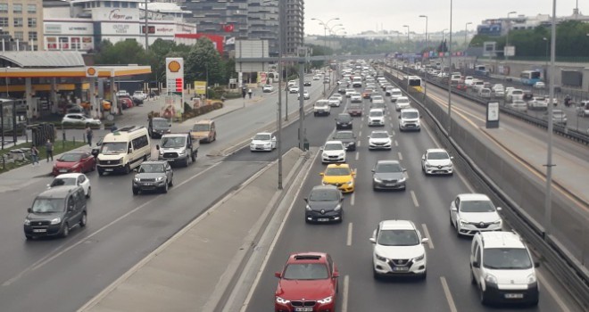 İstanbul trafiğinde dikkat çeken yoğunluk
