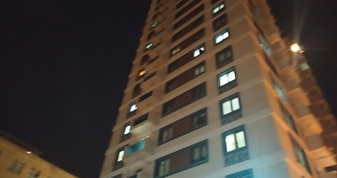 Bağcılar'da cam silerken 11. kattan düşen kadın hayatını kaybetti