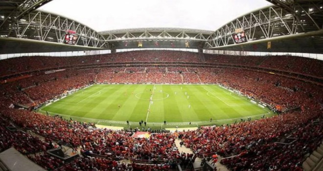 Galatasaray'da stadın adı değişiyor! Yeni ismi taraftarları mest edecek