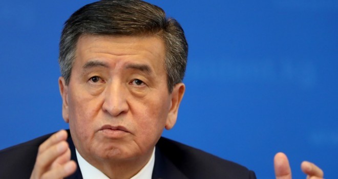 Kırgızistan Cumhurbaşkanı Ceenbekov istifa etti