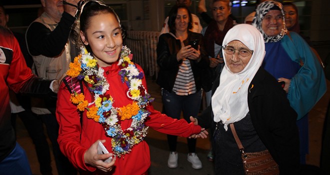  5 yaşında karateye başladı, 15 yaşında dünya şampiyonu oldu