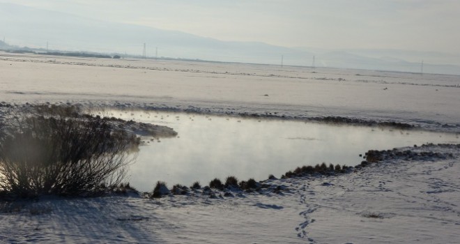 Göle donuyor: Eksi 23 derece
