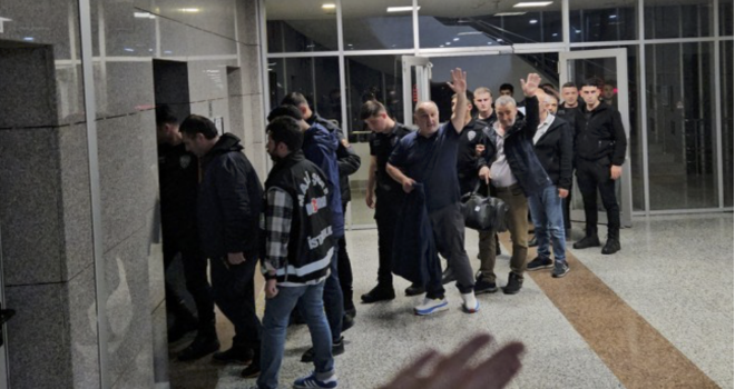İBB’ye yönelik yolsuzluk soruşturmasında 25 şüpheli tutuklandı