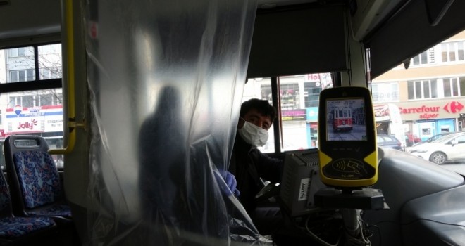 İstanbul'da otobüs şoföründen ilginç “Korona virüs” önlemi