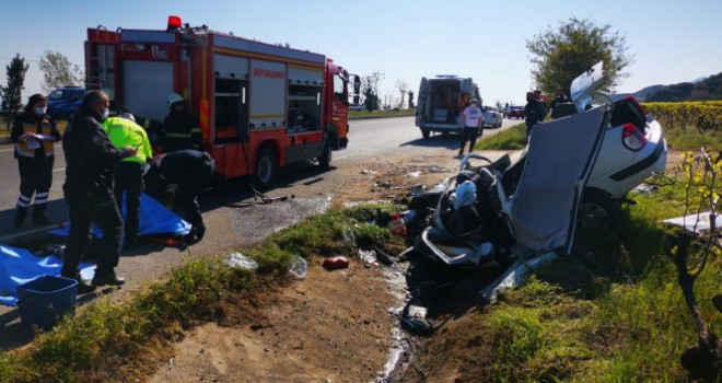 Otomobil üzüm bağına uçtu: 3 kişi hayatını kaybetti