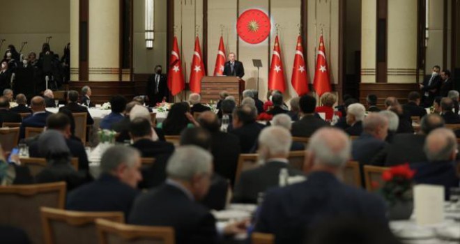 Mehmet Metiner'den eleştiri bombardımanı: X-Ray ile arandık, böyle mi olmalıydı?