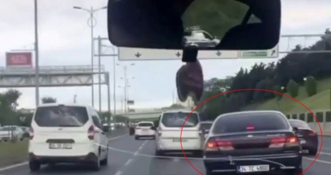 İstanbul trafiğinde “makas” terörleri kamerada