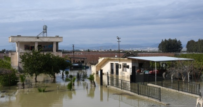  Mersin'de selden sonra ağır bilanço