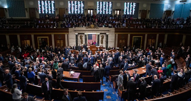 ABD Senatosu Türkiye'ye yaptırımların önünü açan yasa tasarısını kabul etti