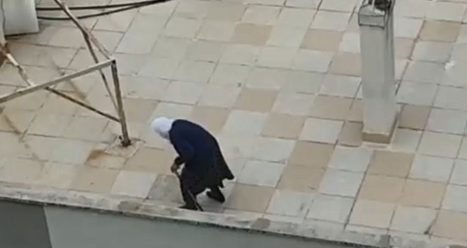 Antalya'da 65 yaş üstü yaşlı teyze dışarı çıkamayınca çatıda gezdi