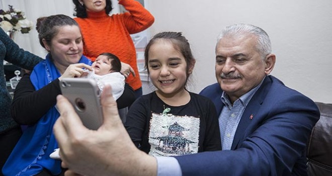 Binali Yıldırım'dan sürpriz ziyaretler