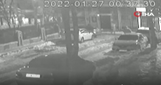 Şafak Mahmutyazıcıoğlu'na saldırı anında restoran önünde yaşananlar kamerada