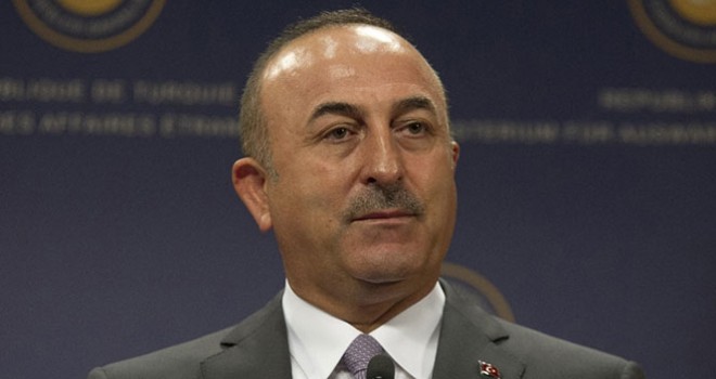 Bakan Çavuşoğlu duyurdu: Azerbaycan'a vize kalkıyor