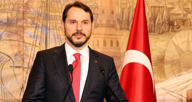 Bakan Albayrak: 'Bir önceki çeyreğe göre 3'te 2 oranında düştü'