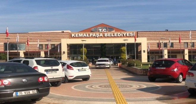 CHP'li Kemalpaşa Belediyesine rüşvet operasyonu: 11 gözaltı