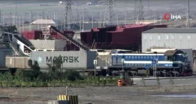Türkiye'den Çin'e gidecek ihracat treni, Bakü Deniz Limanı'nda