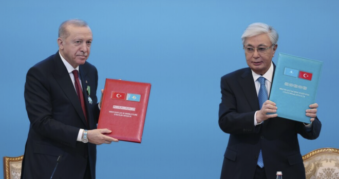 Kazakistan'ın sağlık yatırımlarına Türk imzası