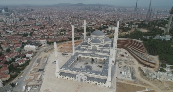 Çamlıca ,Camii inşaatında ,son durum havadan görüntülendi