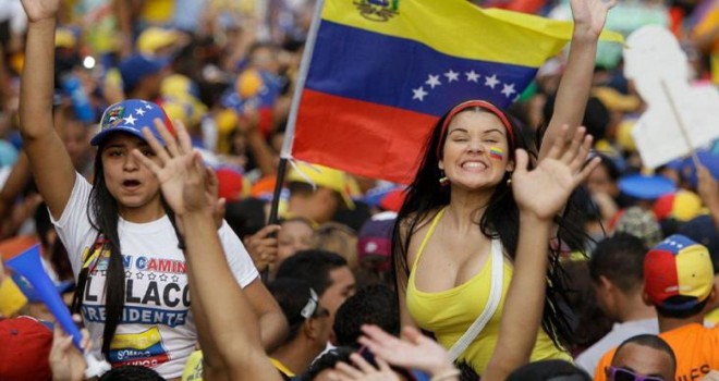 Brezilya lideri Bolsonaro'nun, Venezuelalı kızlarla ilgili fuhuş çıkışı büyük tepki çekti