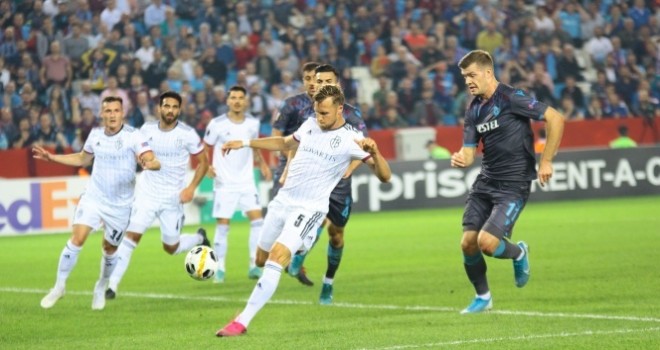  Trabzon'da kazanan çıkmadı! Maç sonucu: Trabzonspor 2-2 Basel