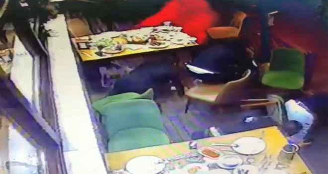 Beyoğlu'nda restorandaki silahlı saldırı kamerada