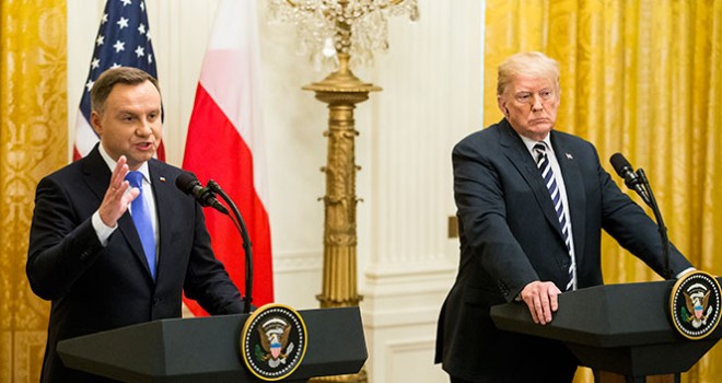 Polonya, ABD'den ülkede üst kurmasını istedi