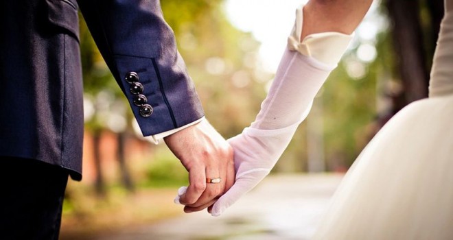 İmamoğlu'ndan yeni evleneceklere müjde: 7 bin TL destek vereceğiz