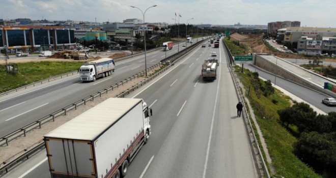 'Nafaka mağduruyum' diyen adam sesini duyurmak için İstanbul'dan Ankara'ya yürüyor