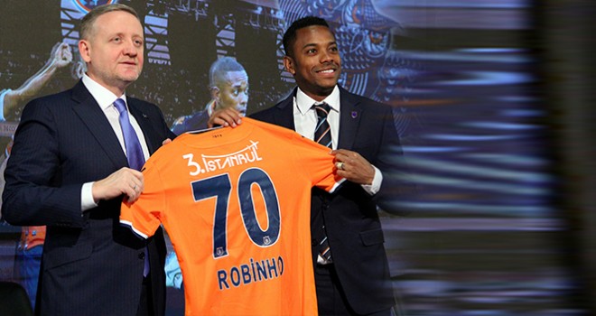 Robinho resmen Başakşehir'de