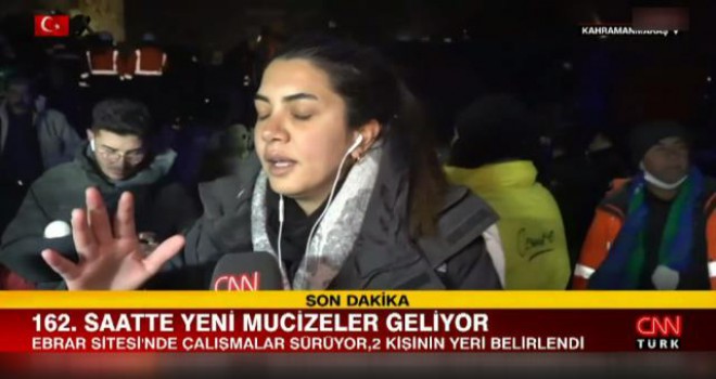 Canlı yayında artçı deprem paniği!