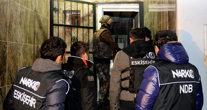  Eskişehir'de dev uyuşturucu operasyonu: 44 gözaltı