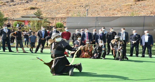 Kemankeşler, Cumhuriyet İçin Ok Attı