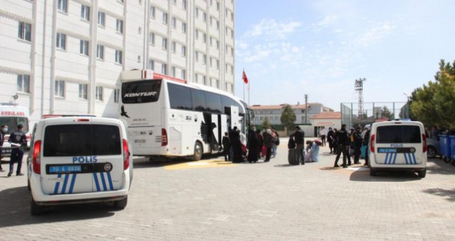Otobüsteki 47 kişi karantinaya alındı