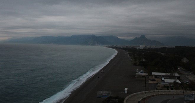  Antalya Valisi'nden yağış açıklaması!