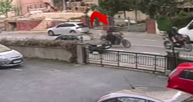Kadıköy'de, sanatçı Ozan Musluoğlu'nun 200 bin liralık lüks motosikleti çalındı