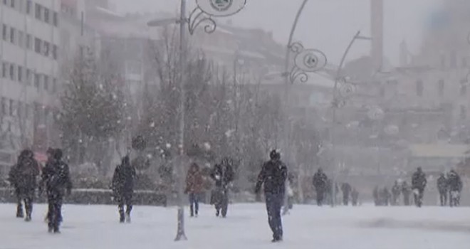  Perşembe günü İstanbul'a kar geliyor